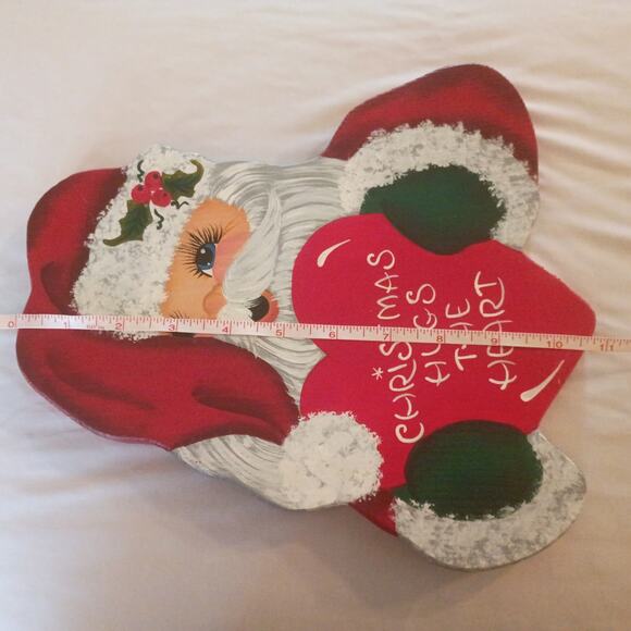 Santa Clause Christmas Wooden Hand Painted Wall Hanger Christmas Hugs the Heart - Picture 5 of 5